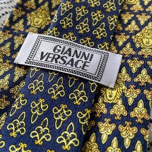Authentic 90s vintage handmade Gianni Versace tie